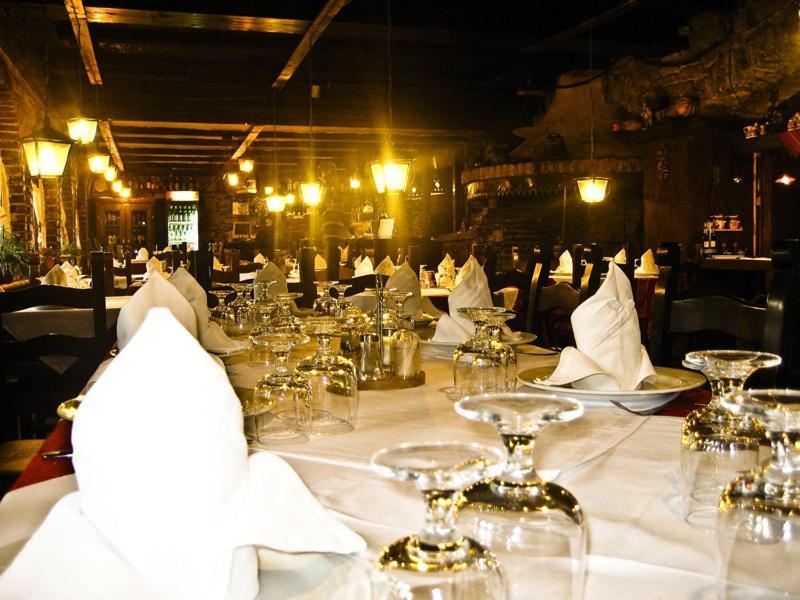 Hotel Restaurant Bujtina E Gjelit Τίρανα Εξωτερικό φωτογραφία