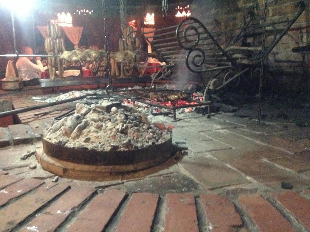 Hotel Restaurant Bujtina E Gjelit Τίρανα Εξωτερικό φωτογραφία