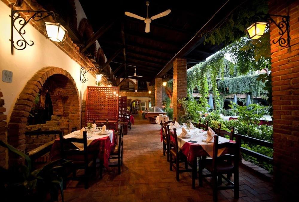 Hotel Restaurant Bujtina E Gjelit Τίρανα Εξωτερικό φωτογραφία