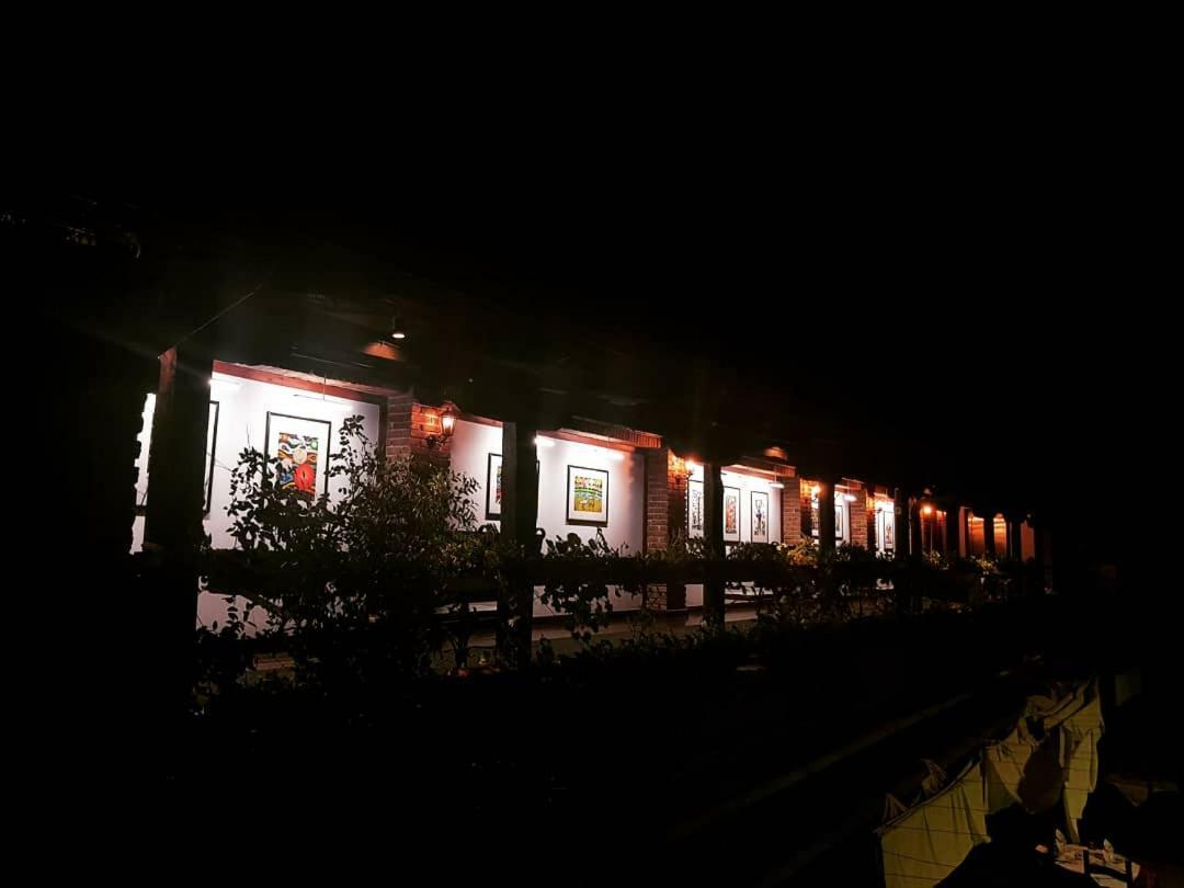 Hotel Restaurant Bujtina E Gjelit Τίρανα Εξωτερικό φωτογραφία